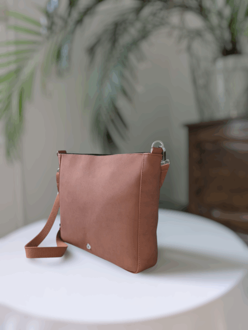 Sac besace à rabat Anne camel